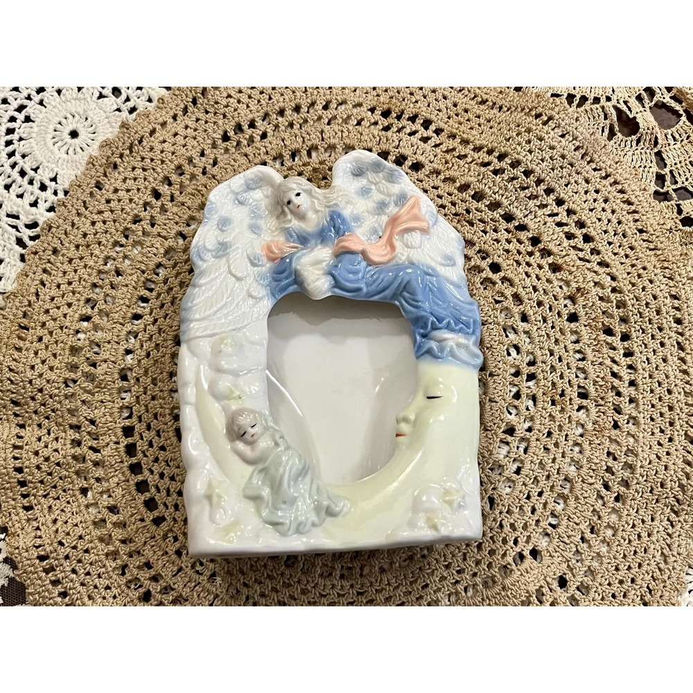 Vintage Ceramic Guardian Angel & Crescent Moon Figurine – Nursery Decor
